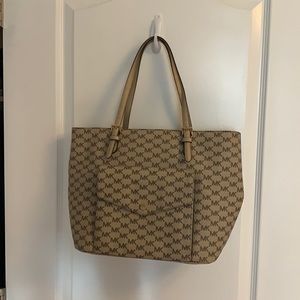 Michael Kors Logo Tote. Great condition.